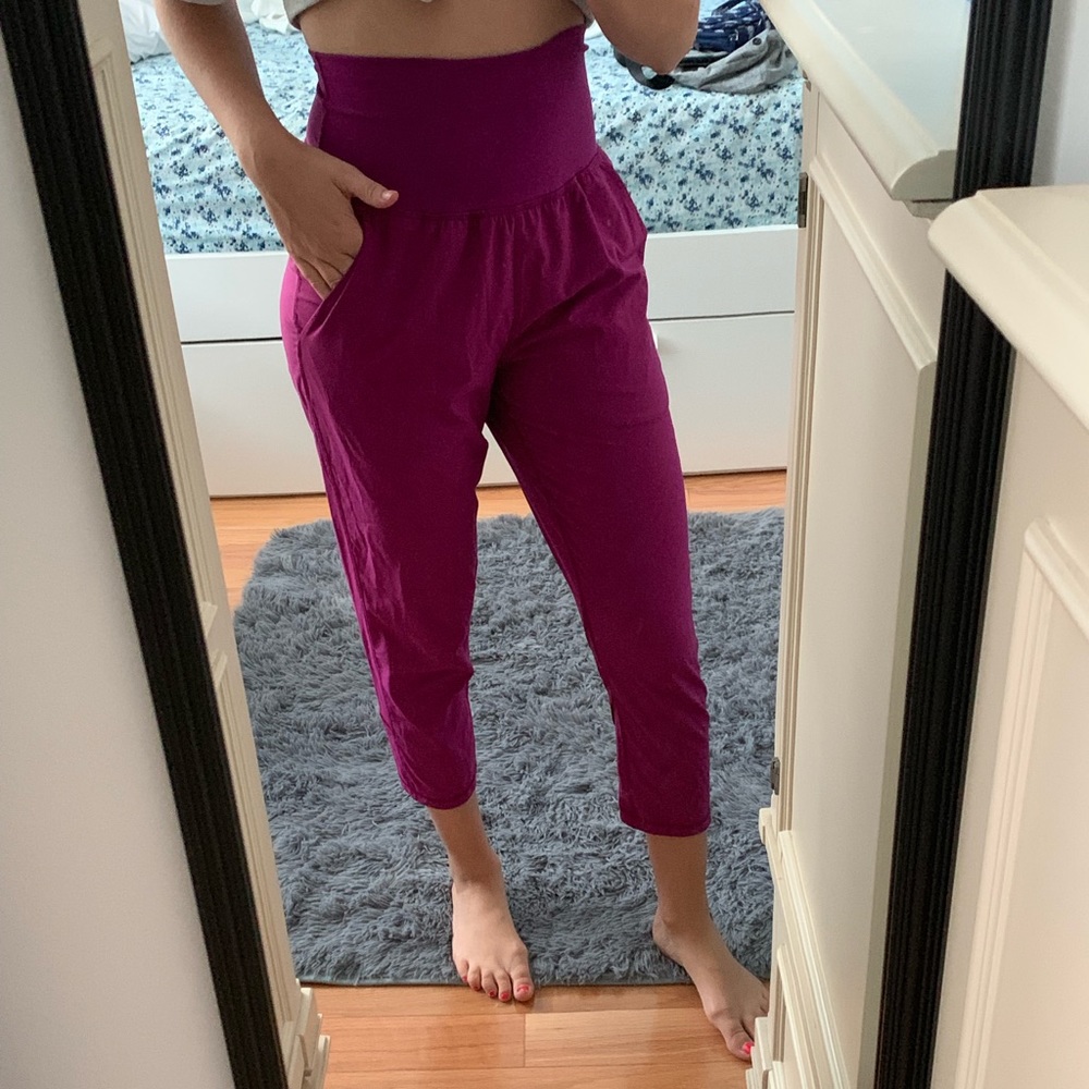 Lulu joggers